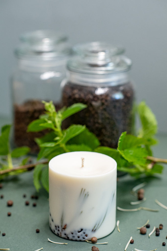 Hand-made Soy Wax Candle with Juniper Scent