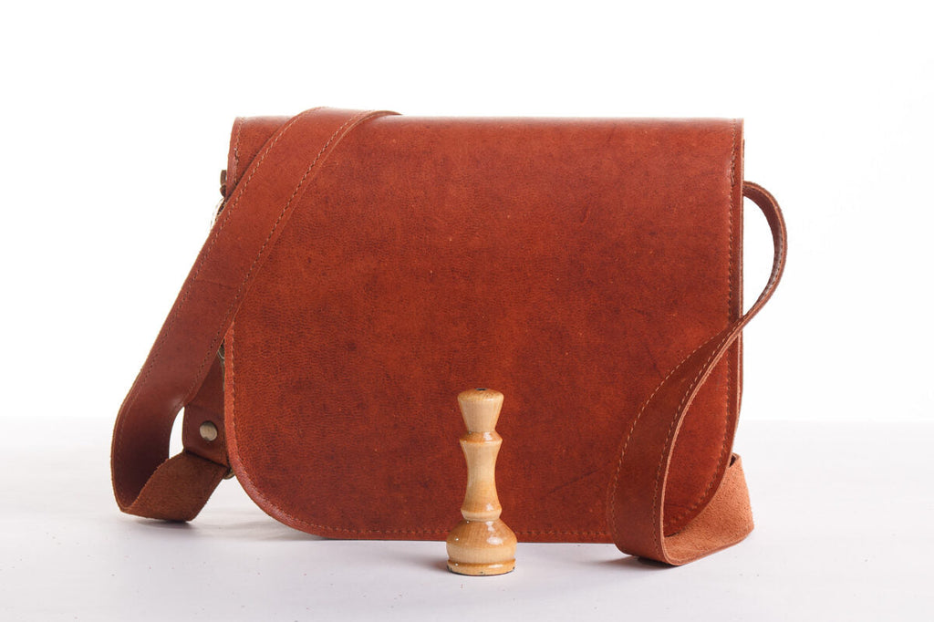 Natural Leather Saddle Bag Large – Light Brown